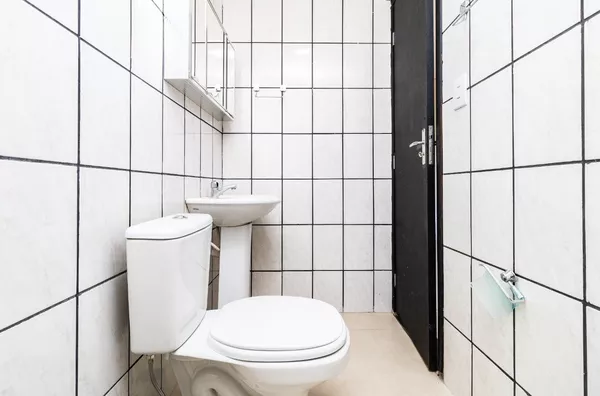 Sala Comercial Para Locação no Bairro Aráes, Próximo da Avenida Miguel Sutil, Cuiabá.