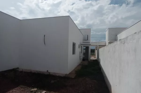 Casa terrea 2 quartos para venda, Jardim Presidente, Cuiabá
