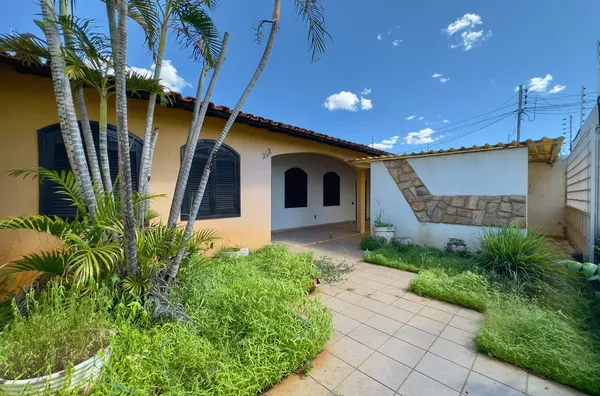 Casa para venda,  Jardim shangri-la Cuiabá