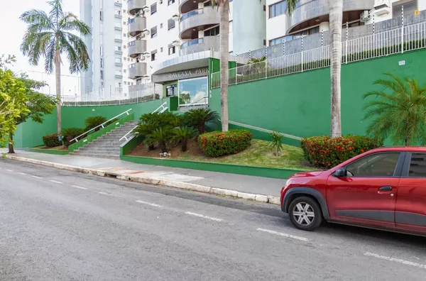 Apartamento à venda com 4 Quartos, sendo 2 suíte, no Bairro Duque de Caxias, Cuiabá..