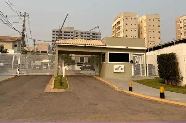 Sobrado em condomínio fechado para venda,  Despraiado, Cuiabá