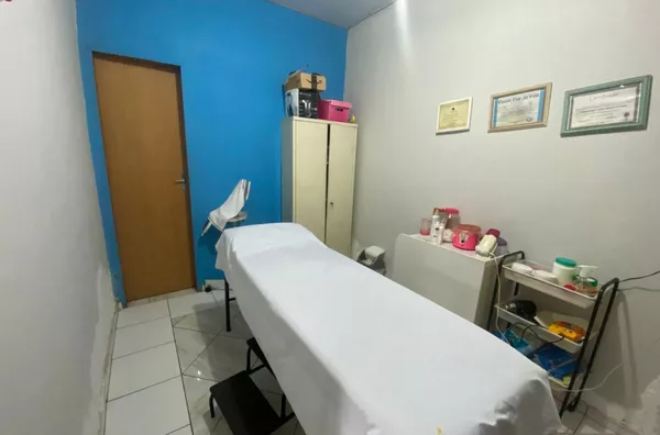 CASA E PONTO COMERCIAL PARA VENDA, BAIRRO JARDIM IMPERIAL CUIABÁ - MT