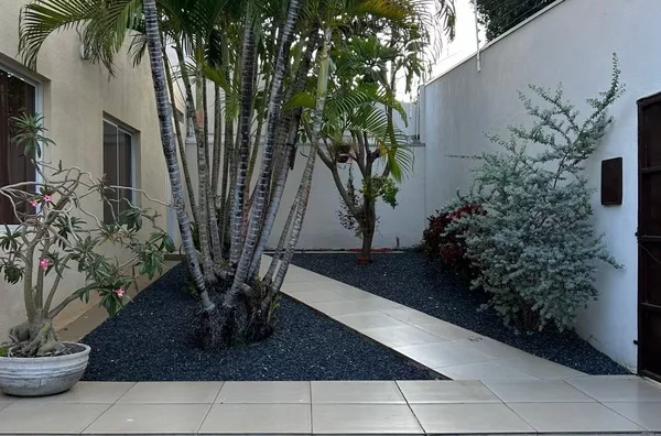 Sobrado para venda, 3 quartos, sendo 1 suíte,  Santa Rosa, Cuiabá