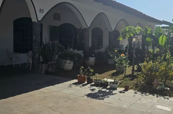 Casa com terreno Grande, Quilombo, Cuiabá