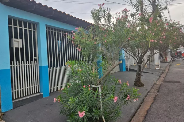 Casa para venda Jardim Cuiabá na Avenida Ramiro de Noronha 