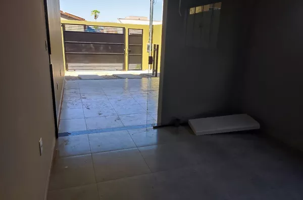 Casa para venda,  3 dormitórios sendo 1 suite, Jardim Universitário, Cuiabá