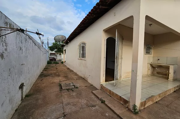 Casa para venda, 3 quarto(s),  Altos Do Coxipó, Cuiabá