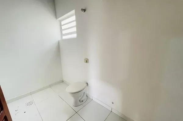 BANHEIRO DA SUÍTE 1