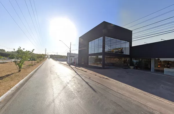 Loja Comercial de Alto Padrão no Recanto dos Pássaros