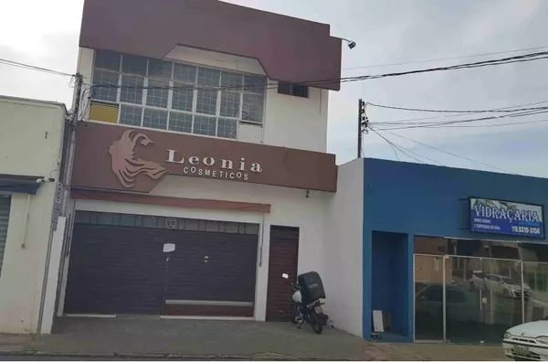 Prédio Comercial à venda, Área construída de 293,96m², Centro-sul, Cuiabá-MT