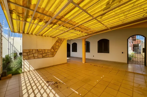 Casa para venda,  Jardim shangri-la Cuiabá