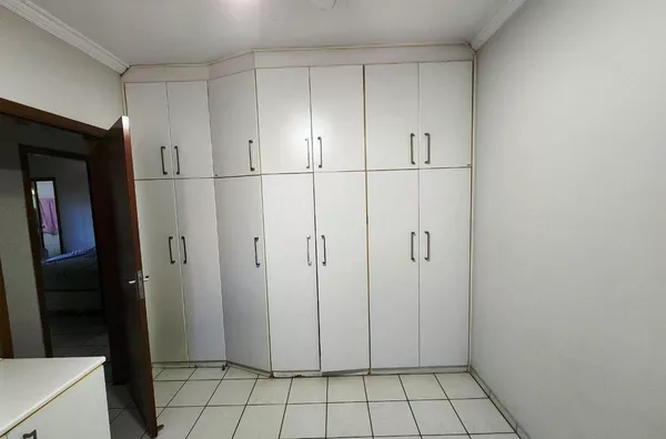 Sobrado em condomínio próximo Miguel Sutil