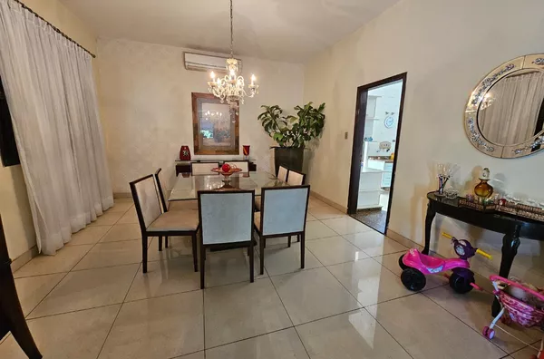 Casa para venda, 3 quarto(s),  Santa Helena, Cuiabá