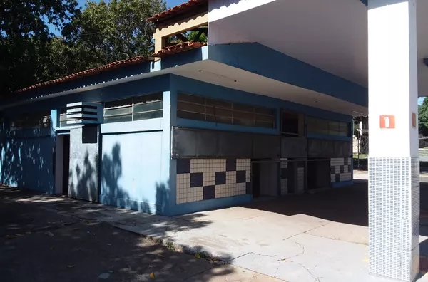 Cantina em Faculdade