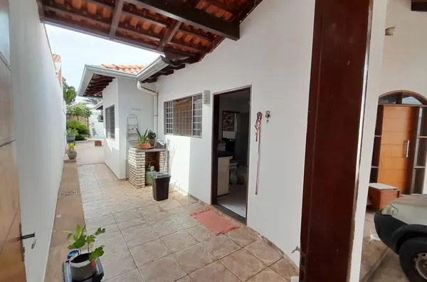 Casa térrea com piscina para venda, 4 quarto(s),  Santa Cruz II, Cuiabá