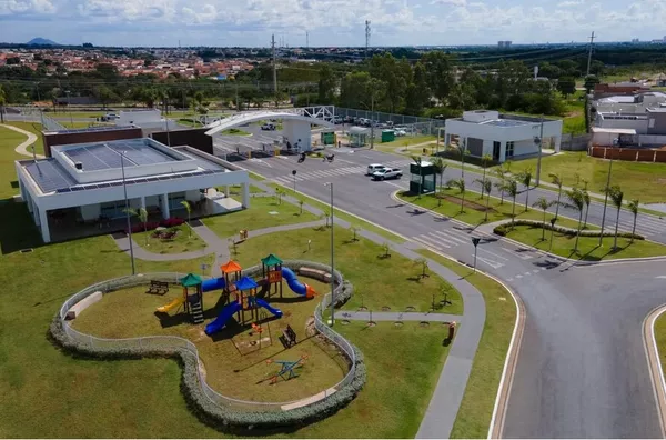 Terreno à Venda no Condomínio Primor das Torres - Cuiabá