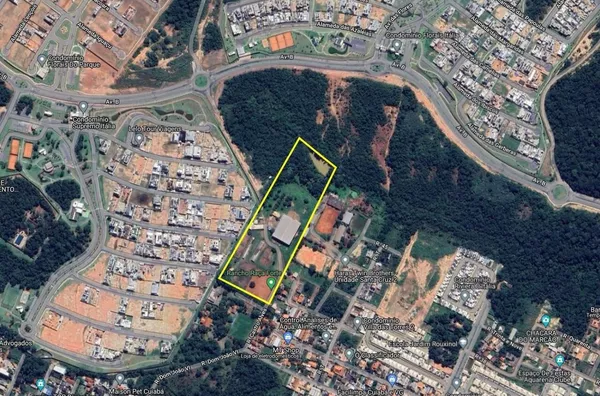 5 hectares ao lado do Supremo Itália!
