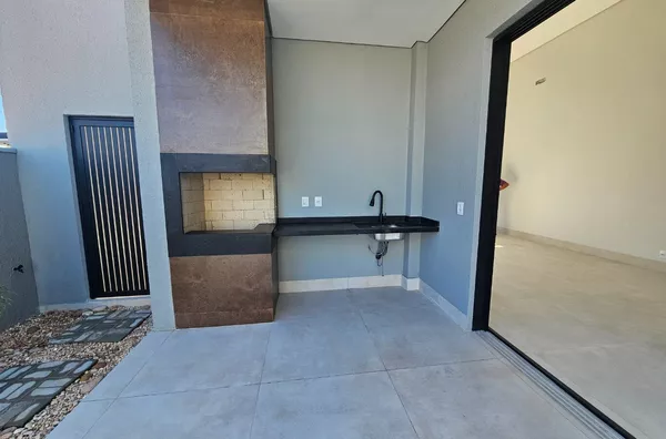 Casa em condomínio de luxo  para venda, próximo a UFMT, Shopping Três Américas, 3 quarto(s),  Jardim Itália, Cuiabá