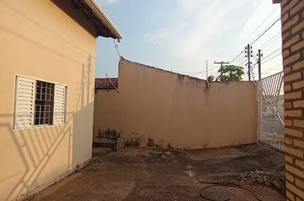Casa para venda, Edicula, 03 quartos sendo 01 suite - Coxipó da Ponte, Cuiabá