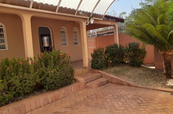 Casa para venda, 4 quarto(s),  Jardim Primavera, Cuiabá