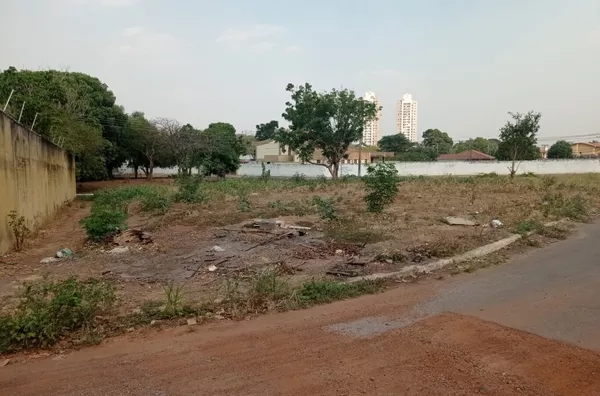 Terrenos ou lotes residenciais para venda,  Jardim Califórnia, Cuiabá