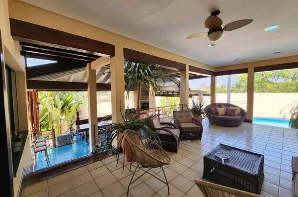 Sobrado para venda, 5 quarto(s),  Santa Rosa, Cuiabá