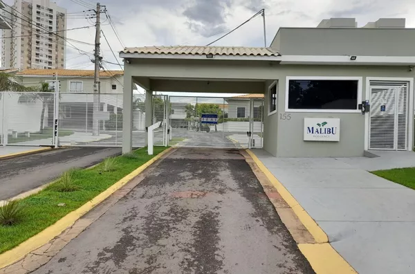 Sobrado em condomínio fechado para venda, 3 quarto(s),  Jardim Bom Clima, Cuiabá