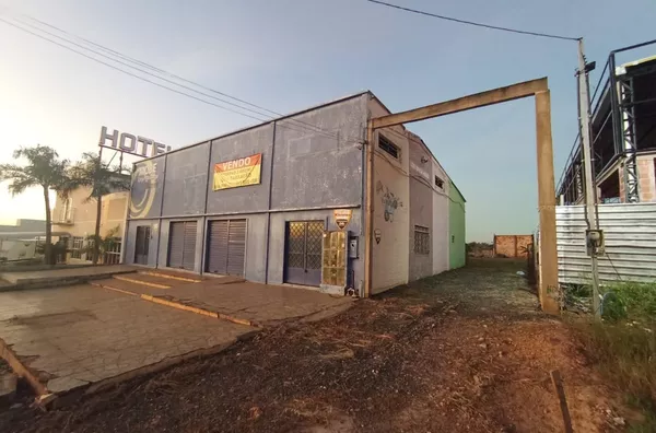 Terreno com barracao   2.000 m² para venda, Estrada do Moinho , Atos do Coxipó, Cuiabá