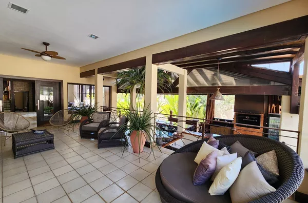 Sobrado para venda, 5 quarto(s),  Santa Rosa, Cuiabá