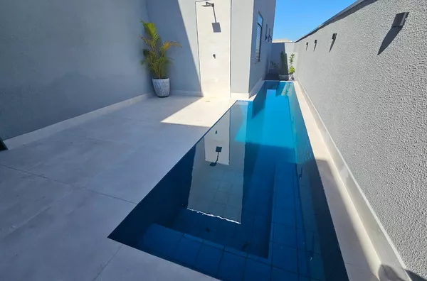 Casa em condomínio de luxo  para venda, próximo a UFMT, Shopping Três Américas, 3 quarto(s),  Jardim Itália, Cuiabá