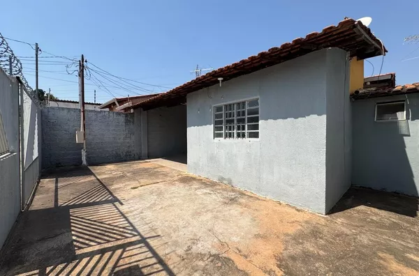 Casa para venda, 03 quartos, Residencial Jardim Santa Amália, Próximo ao Shopping Estação