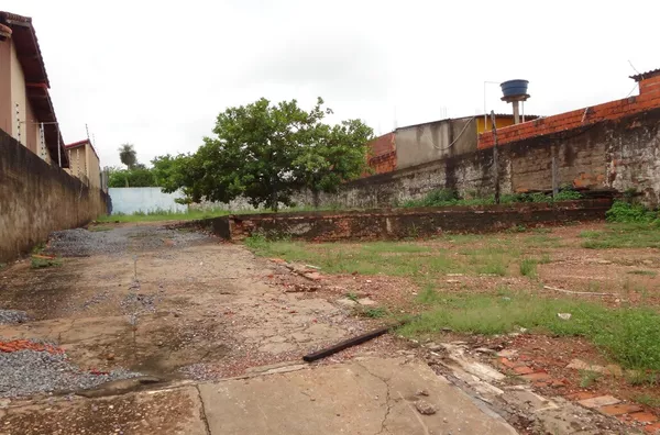 Terreno para venda,  Centro Norte, próximo ao aeroporto, policia militar Várzea Grande