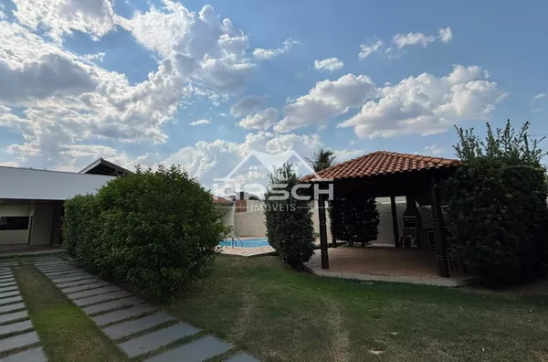 Casa para venda, 3 quarto(s),  Jardim Jacarandás, Sinop