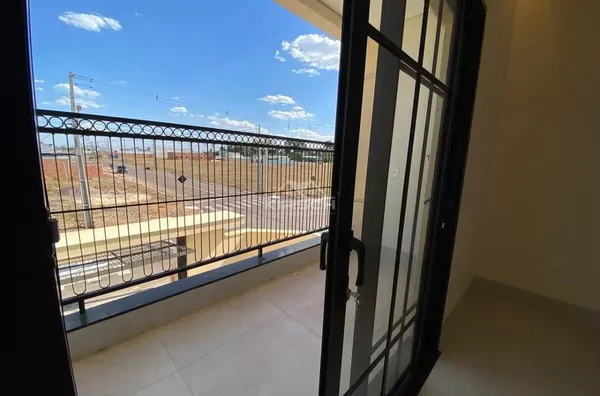 SACADA QUARTO 01