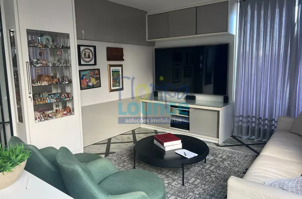 CASA COM LAZER,A VENDA NA AGRONÔMICA COM VISTA MAR