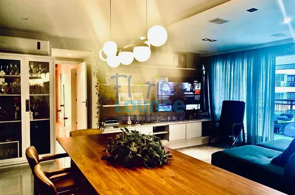 APARTAMENTO ALTÍSSIMO PADRÃO NO ITACORUBI