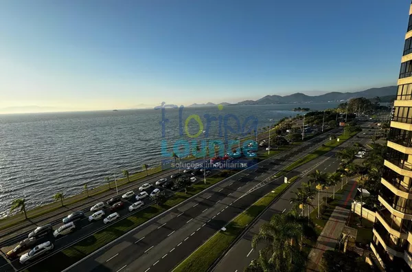 APARTAMENTO ALTÍSSIMO PADRÃO NA BEIRA MAR