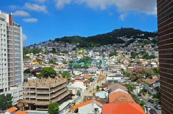 OPORTUNIDADE APTO NO CENTRO COM 3 DORMITÓRIOS