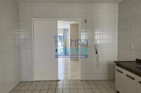 APARTAMENTO NO CÓRREGO GRANDE PERTO DA ESCOLA COC FLORIANÓPOLIS