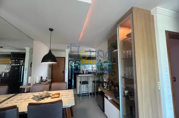 APARTAMENTO COM 2 DORMITÓRIOS SEMI-MOBILIADO NA TRINDADE