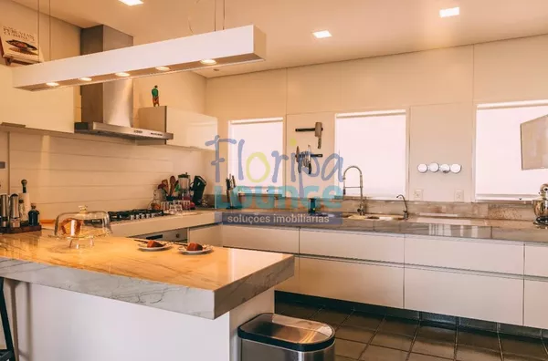 Casa para venda, 6 quartos,  Cacupé, Florianópolis