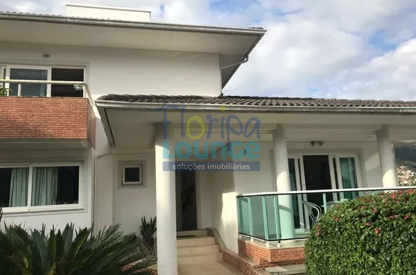 OPORTUNIDADE CASA COM 4 SUÍTES EM CONDOMÍNIO NO CACUPÉ