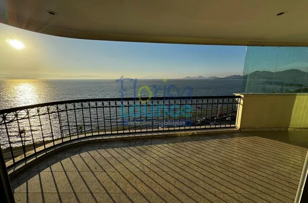 APARTAMENTO ALTÍSSIMO PADRÃO NA BEIRA MAR