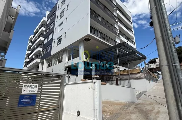 APARTAMENTO COM 2 DUAS SUÍTES 