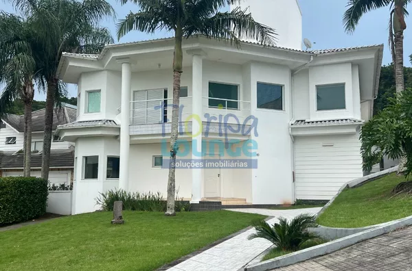 MANSÃO EM CONDOMÍNIO NO CACUPÉ