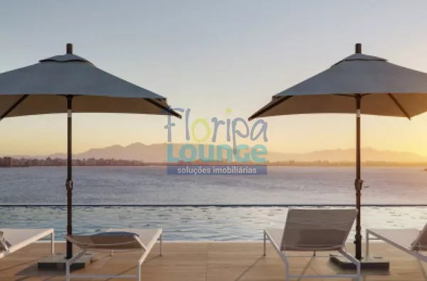 Apartamento com 3 quartos,  3 suítes, à venda no Cacupé