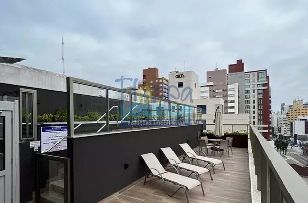 APARTAMENTO A VENDA NO CENTRO COM 3 DORMITÓRIOS