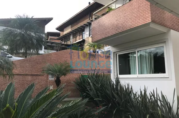 OPORTUNIDADE CASA COM 4 SUÍTES EM CONDOMÍNIO NO CACUPÉ