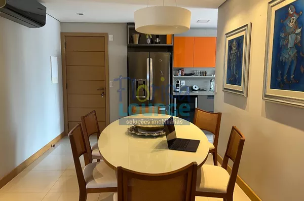 COBERTURA  ALTO PADRÃO  COM DUAS SUÍTES A VENDA NO CENTRO