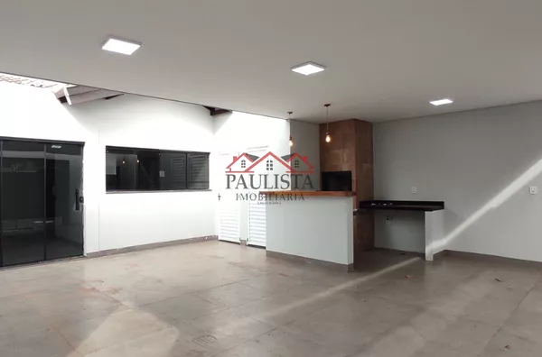 CA3194 - Casa à venda no Centro de Assis/SP